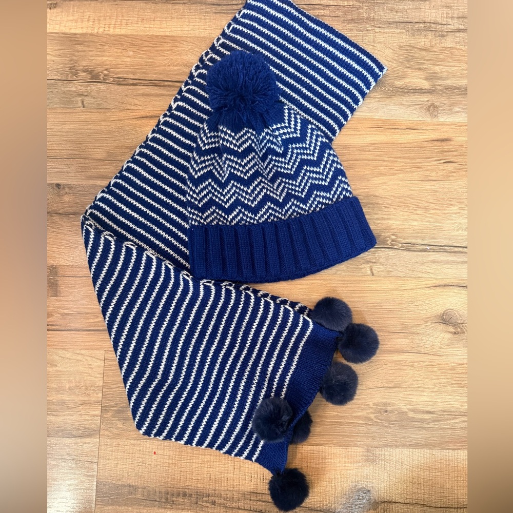 Blue & White Scarf & Hat Set